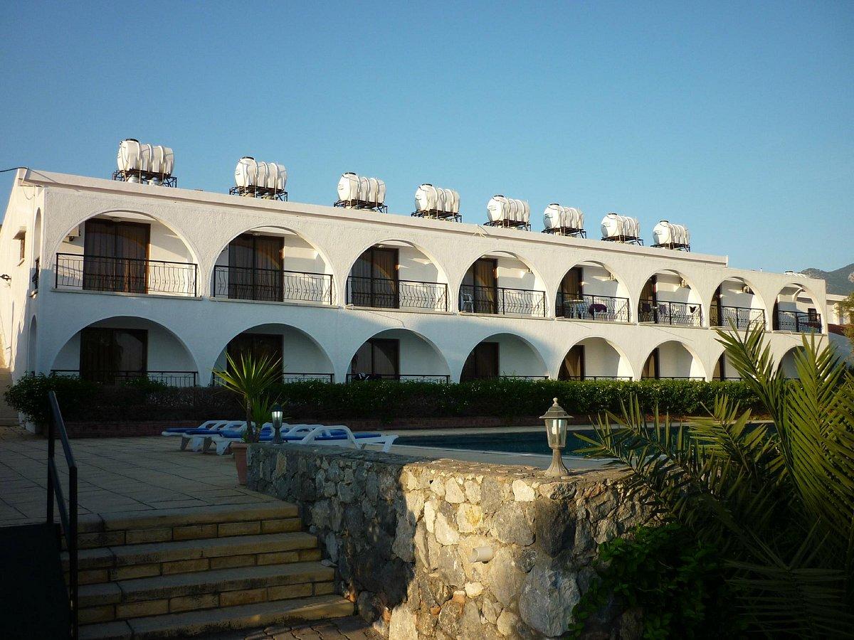 Bare Hill Holiday Village Elea Bagian luar foto