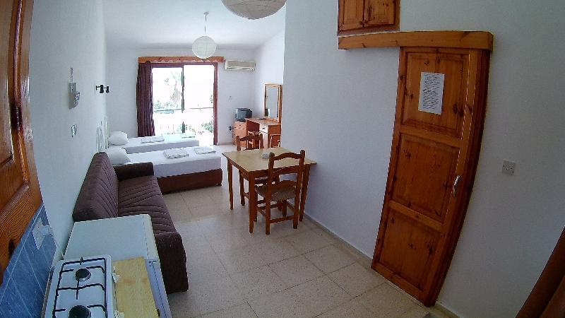 Bare Hill Holiday Village Elea Bagian luar foto