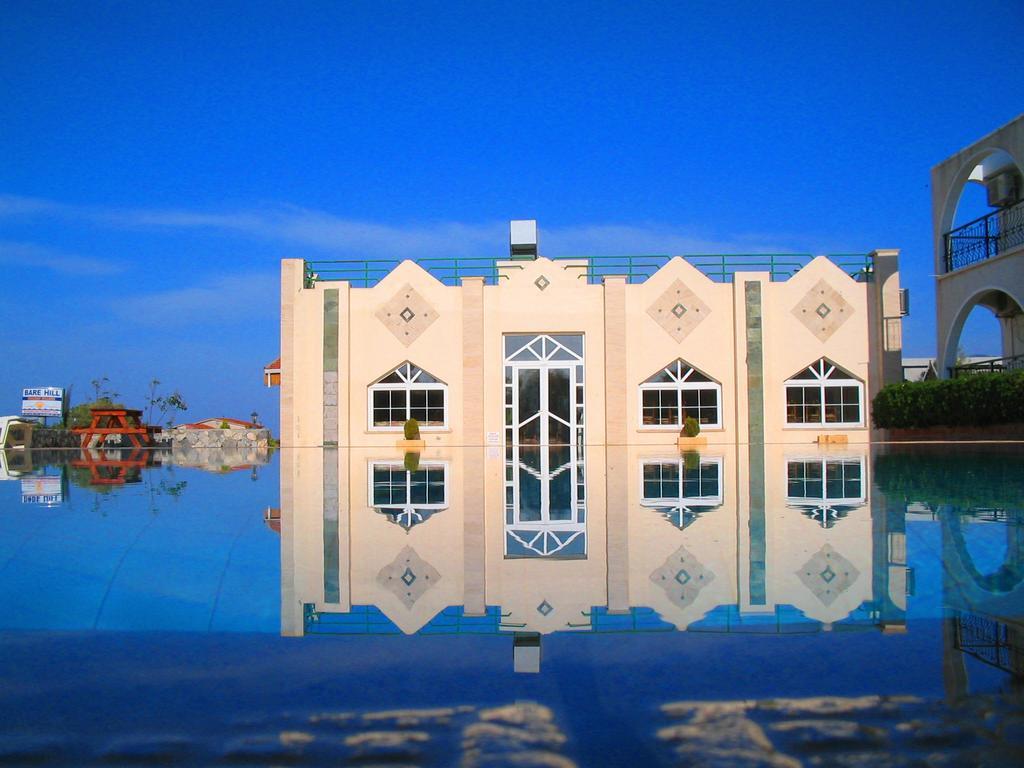 Bare Hill Holiday Village Elea Bagian luar foto