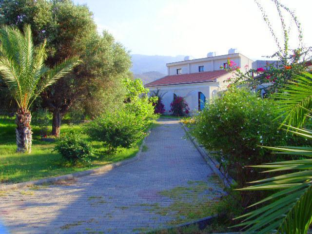 Bare Hill Holiday Village Elea Bagian luar foto