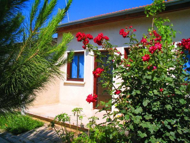 Bare Hill Holiday Village Elea Bagian luar foto